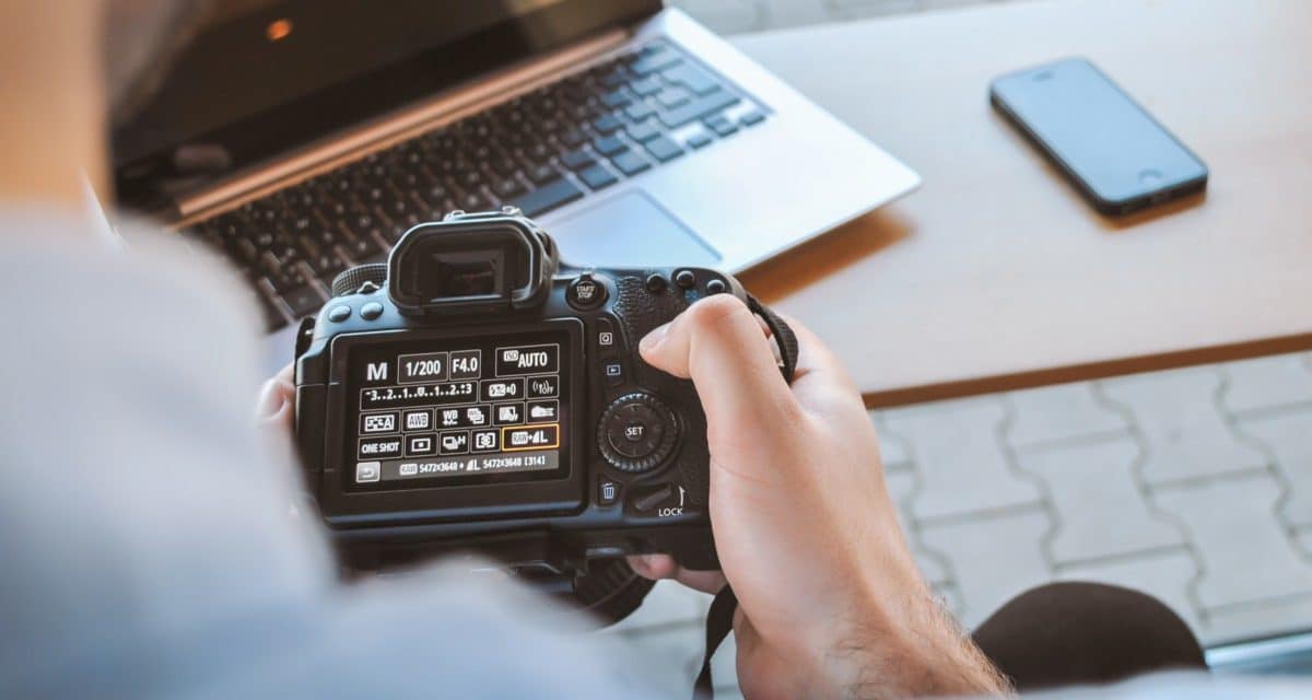 5 Tips to Help You Buy Your First DSLR Camera
