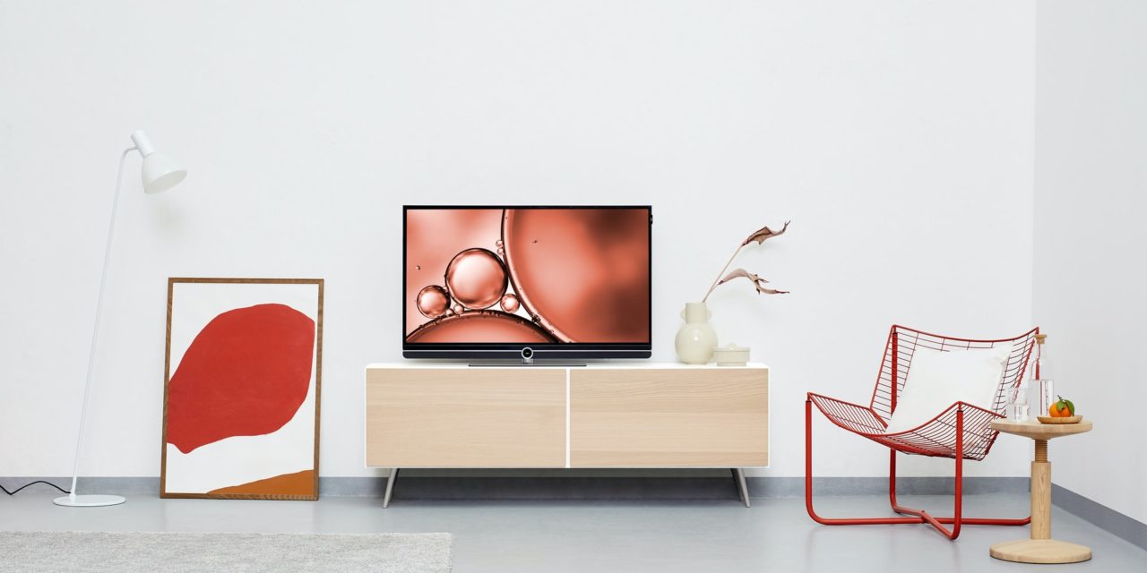 Why Go For Portable and Small LCD Televisions? – Advantages and Disadvantages