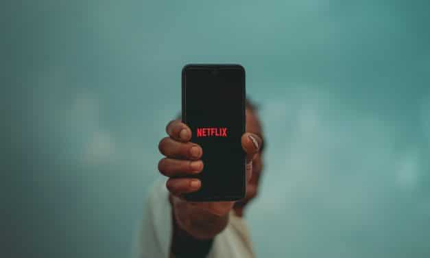 Netflix – The Pros and Cons of the Online Movie Rental Service